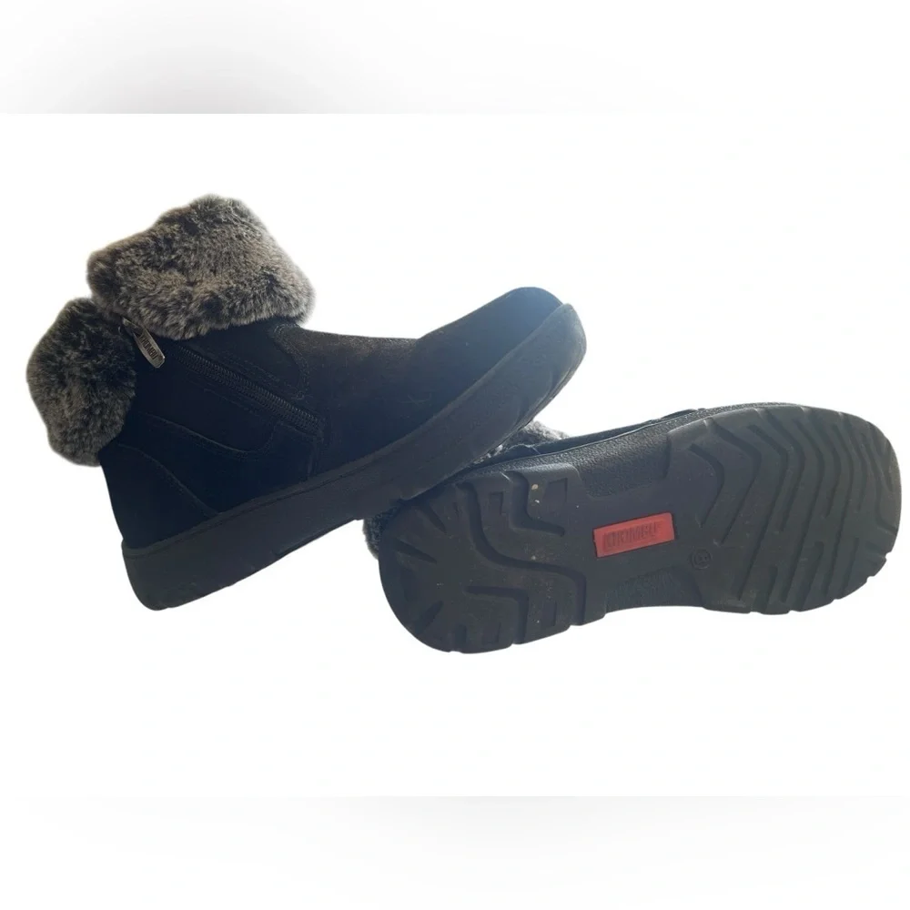 Khombu Black Winter Boots ❄️ with Faux Fur Trim